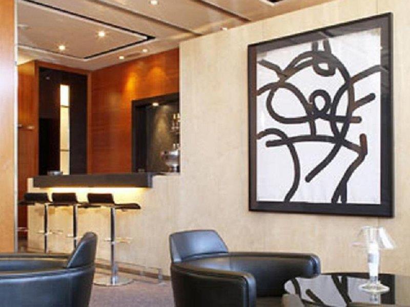 Ac Hotel Malaga Palacio By Marriott Exterior photo